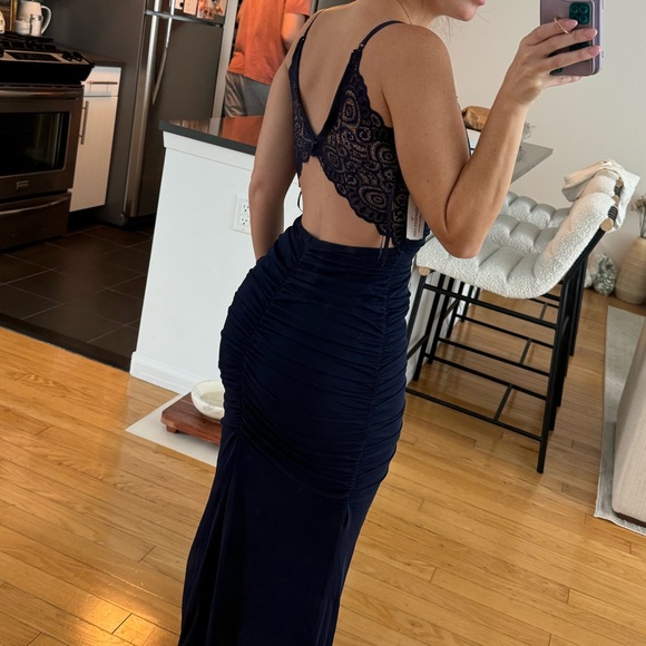 Navy blue ruched Windsor dress - Picture 2 of 3